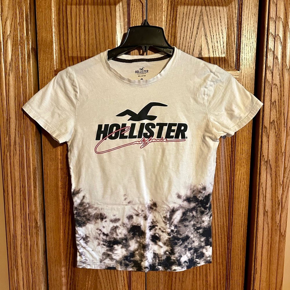 Hollister White T-Shirt - Small